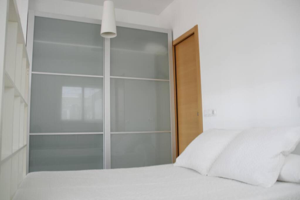 شقة Cosy Apt Terrace In Downtown فالنسيا المظهر الخارجي الصورة